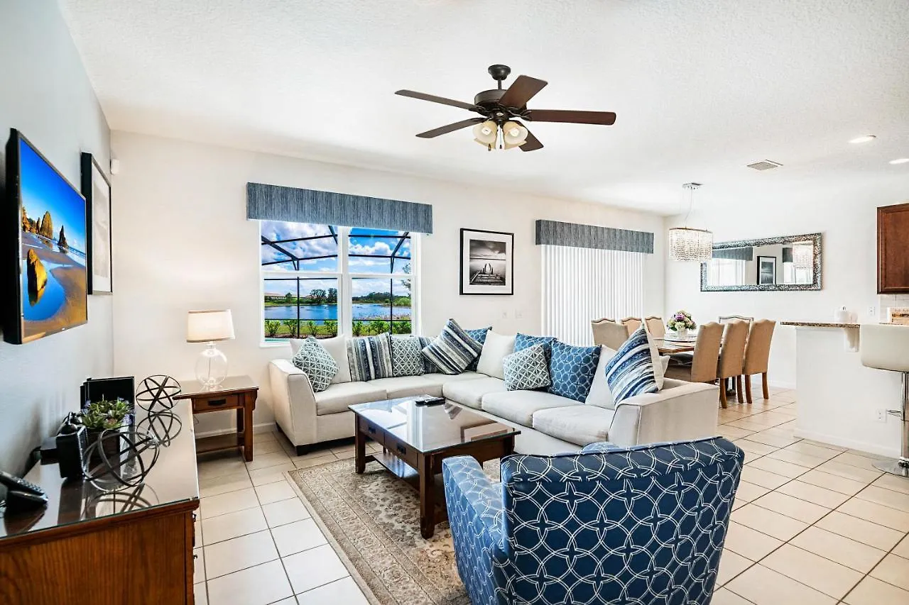 Solterra Stunner At White Rose Villas With Stunning Lake Views - Access To Resort Amenities - Game Room - Family Friendly - Nr Disney Davenport 0*,