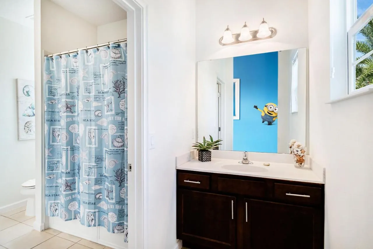 Solterra Stunner At White Rose Villas With Stunning Lake Views - Access To Resort Amenities - Game Room - Family Friendly - Nr Disney Davenport Holiday home