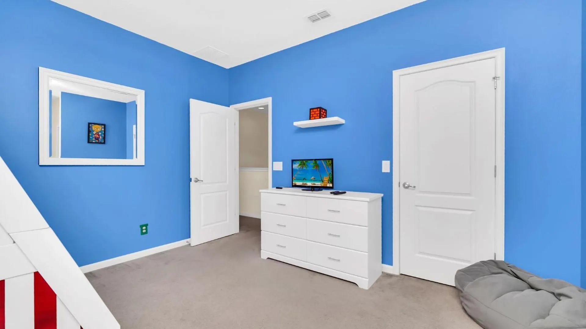 Solterra Stunner At White Rose Villas With Stunning Lake Views - Access To Resort Amenities - Game Room - Family Friendly - Nr Disney Davenport