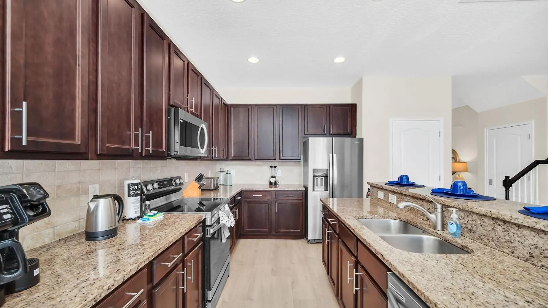 Solterra Stunner At White Rose Villas With Stunning Lake Views - Access To Resort Amenities - Game Room - Family Friendly - Nr Disney Davenport 0*,  United States